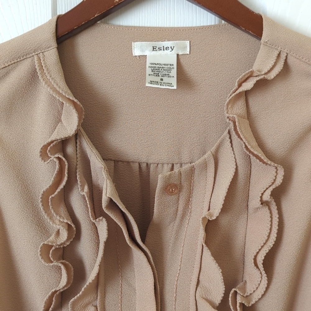 Esley Boho Lightweight Ruffled Button Down Sleeve… - image 3